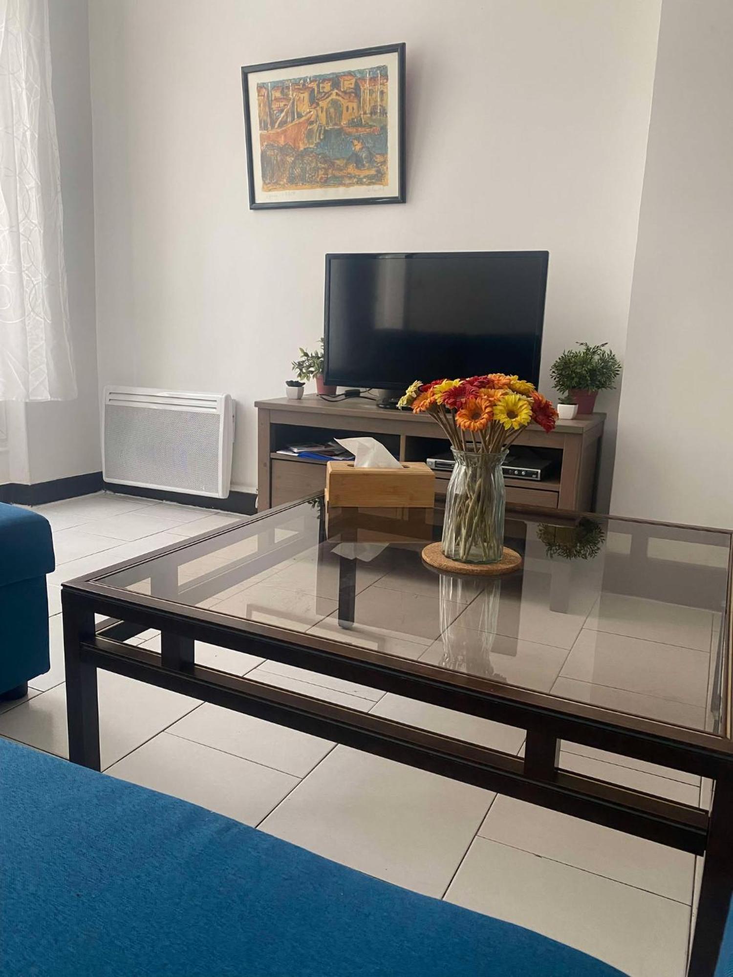 Ferienwohnung Joli T2 Refait A Neuf, Lumineux Et Accessible Marseilles Exterior foto